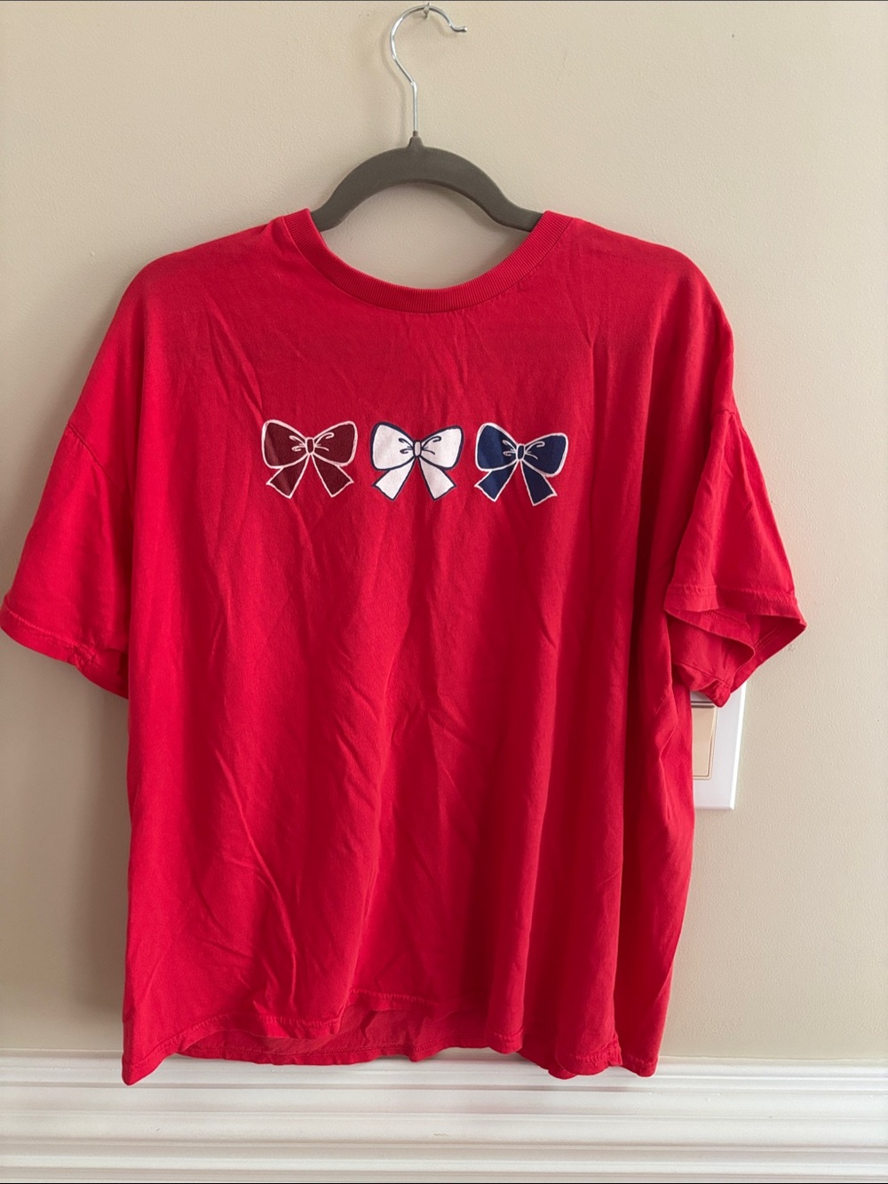 Red, White, & Blue bows Tshirt